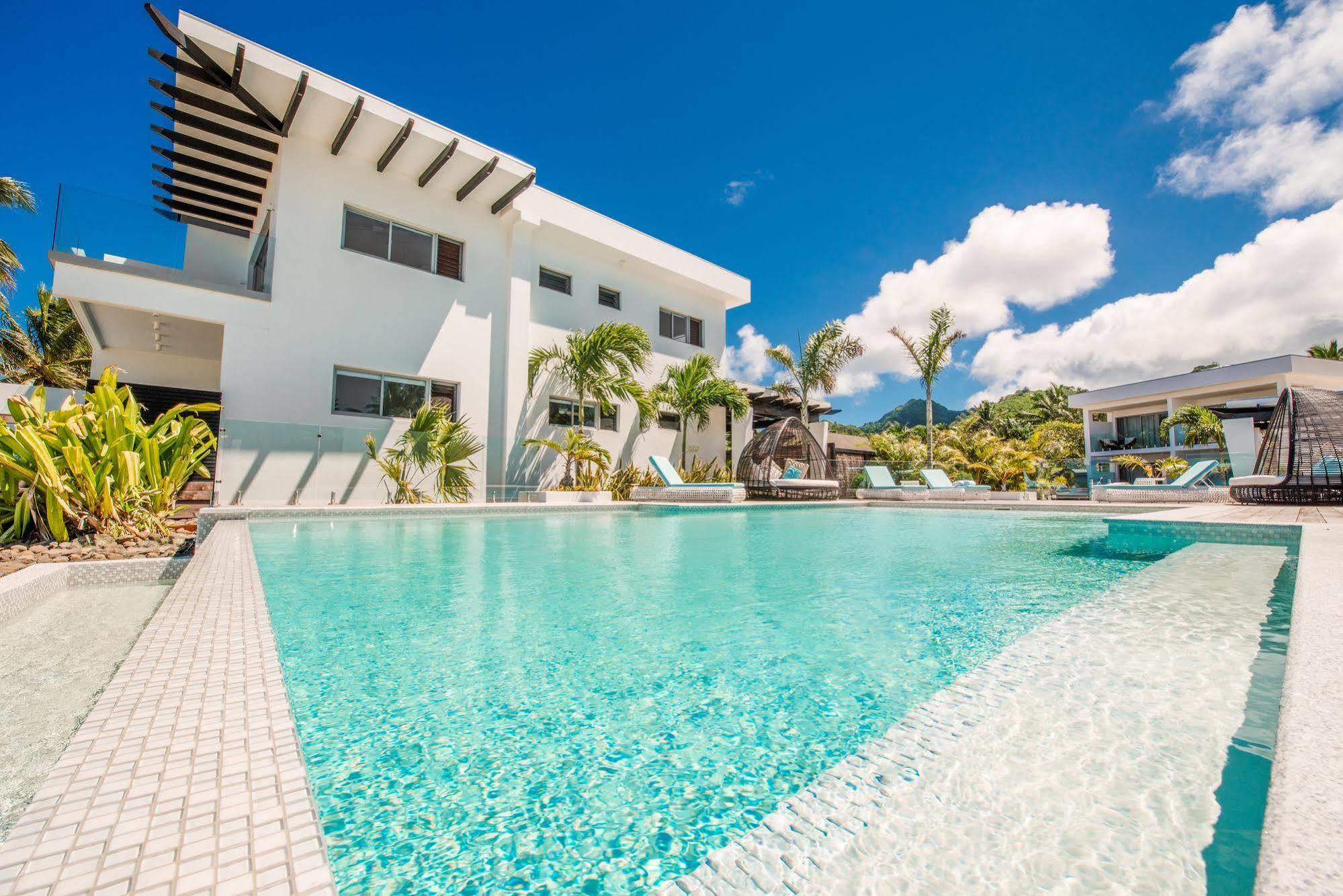 Crystal Blue Lagoon Villas Rarotonga Exterior photo
